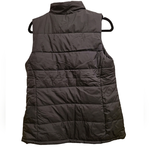 NWT Mid-weight puffer vest M - Picture 4 of 9